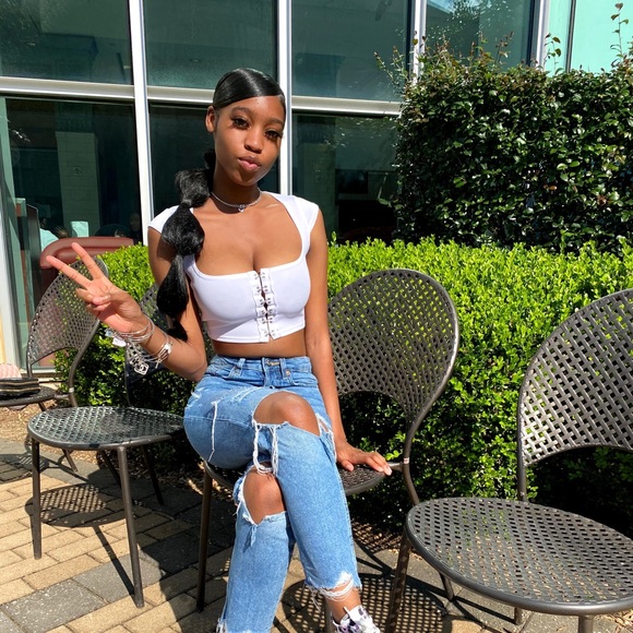 PrettyLittleThing | Tops | Plt White Crop Top | Poshmark